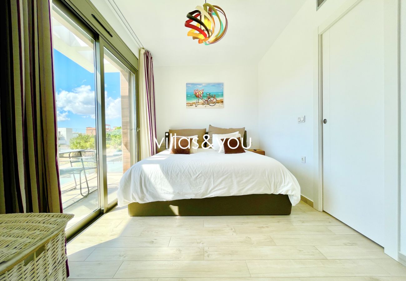 Villa i Orihuela Costa - Villa Villamartin Paradise | Långtidsuthyrning på vintern i Orihuela Costa