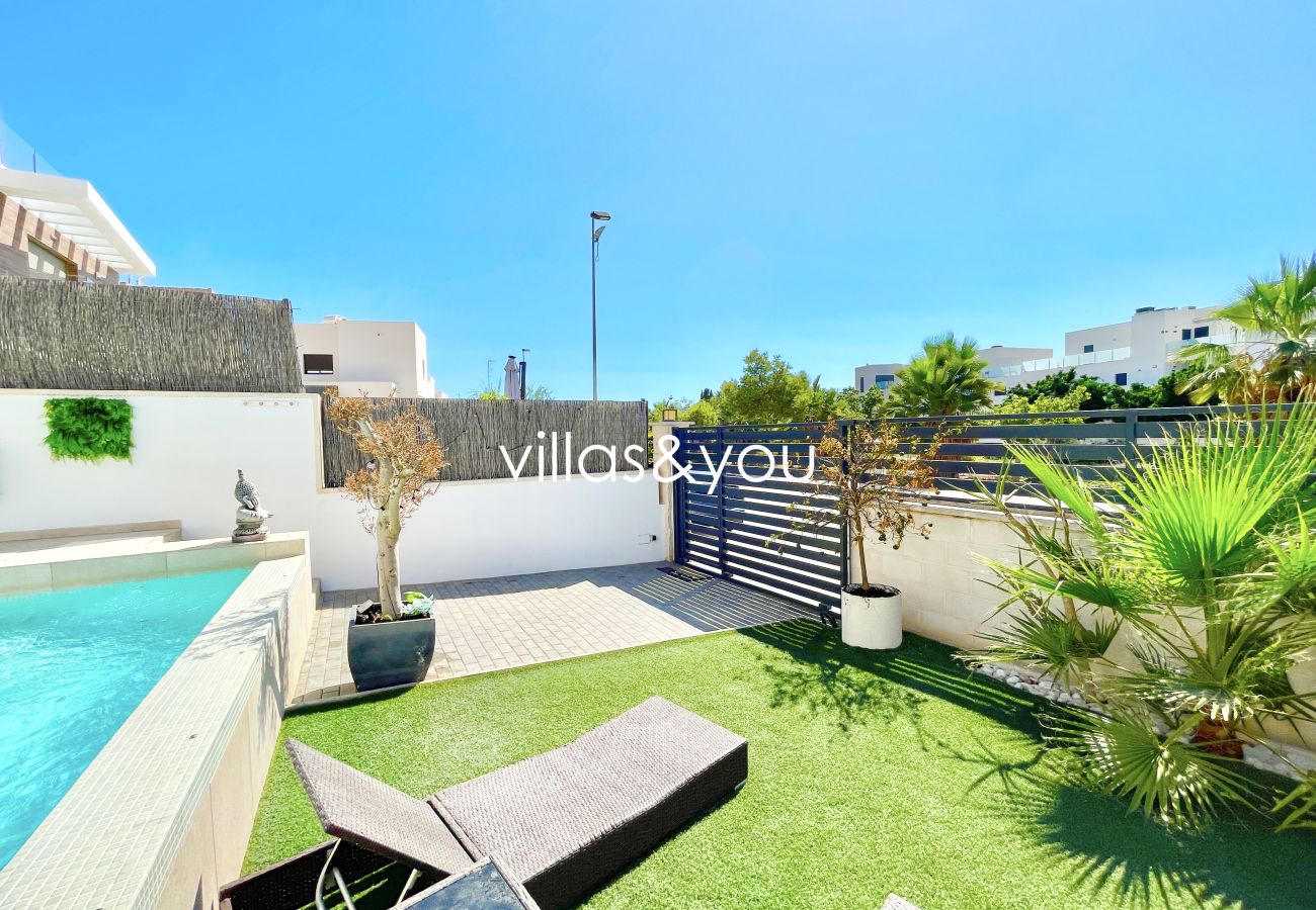 Villa i Orihuela Costa - Villa Villamartin Paradise | Långtidsuthyrning på vintern i Orihuela Costa
