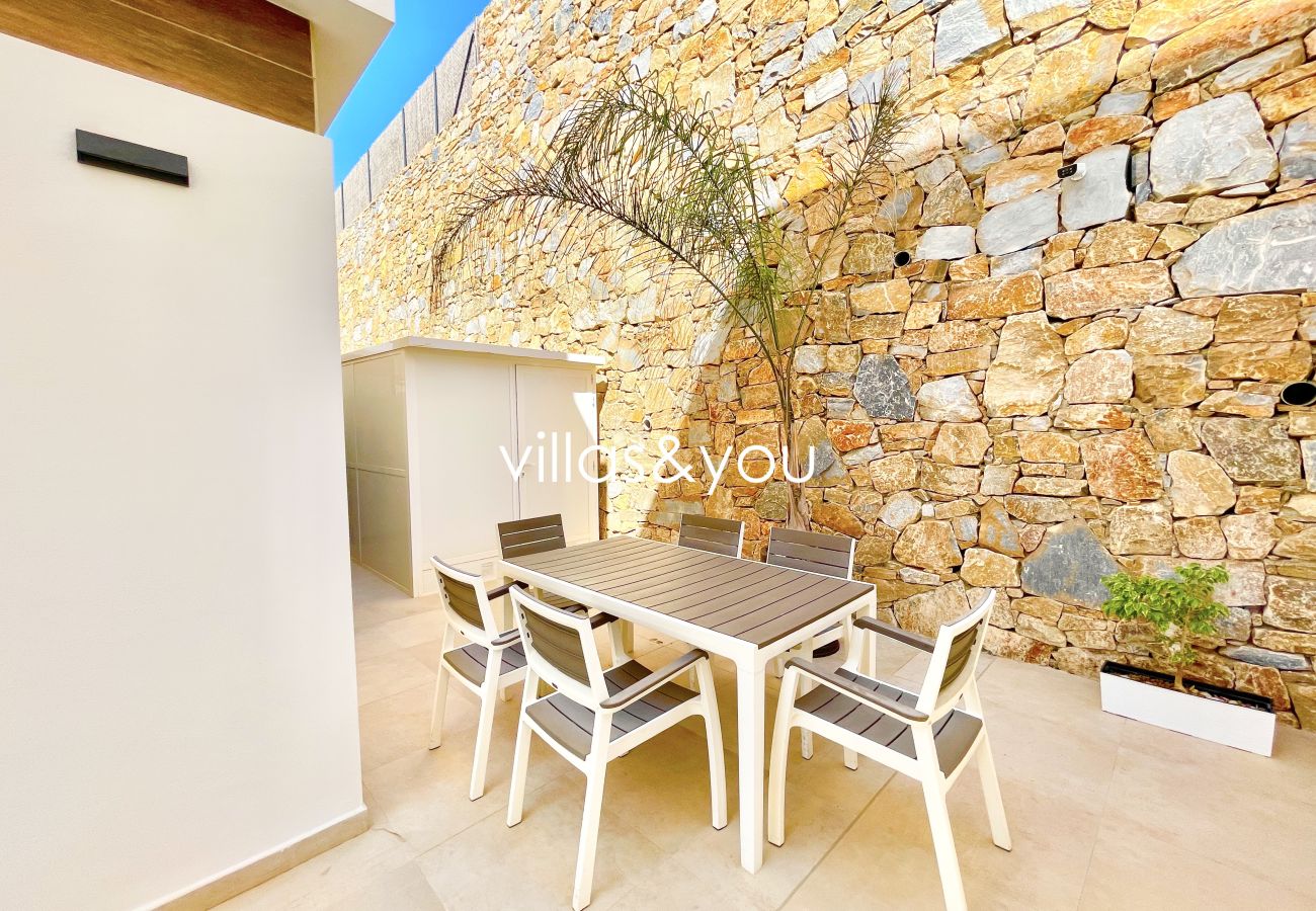 Villa i Orihuela Costa - Villa Villamartin Paradise | Långtidsuthyrning på vintern i Orihuela Costa