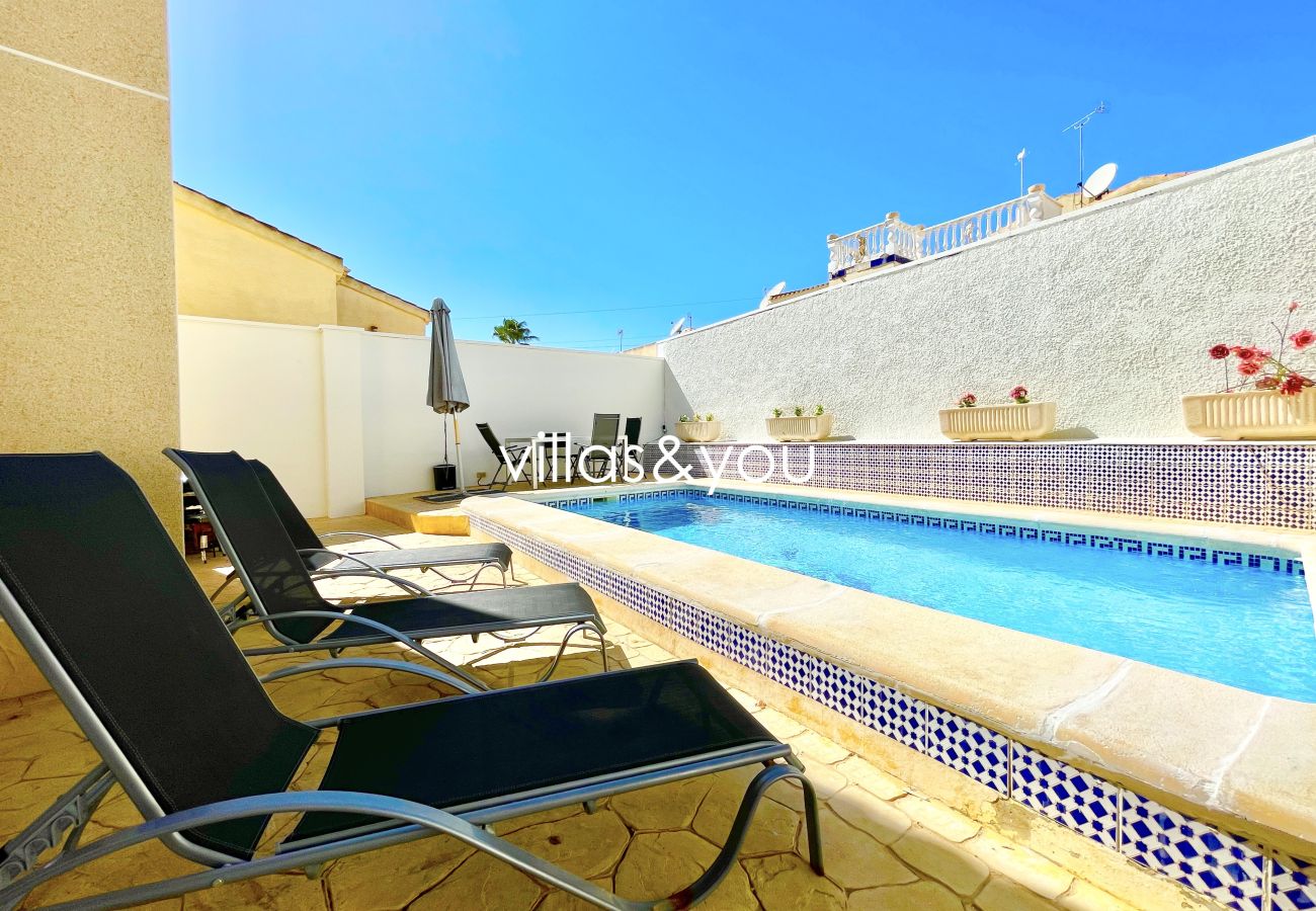 Villa i San Fulgencio - Villa La Marina by Villas&You