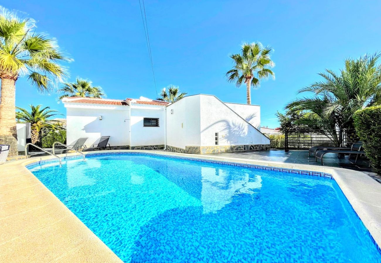 Villa i Ciudad Quesada - Villa Limon Ciudad Quesada by Villas&You