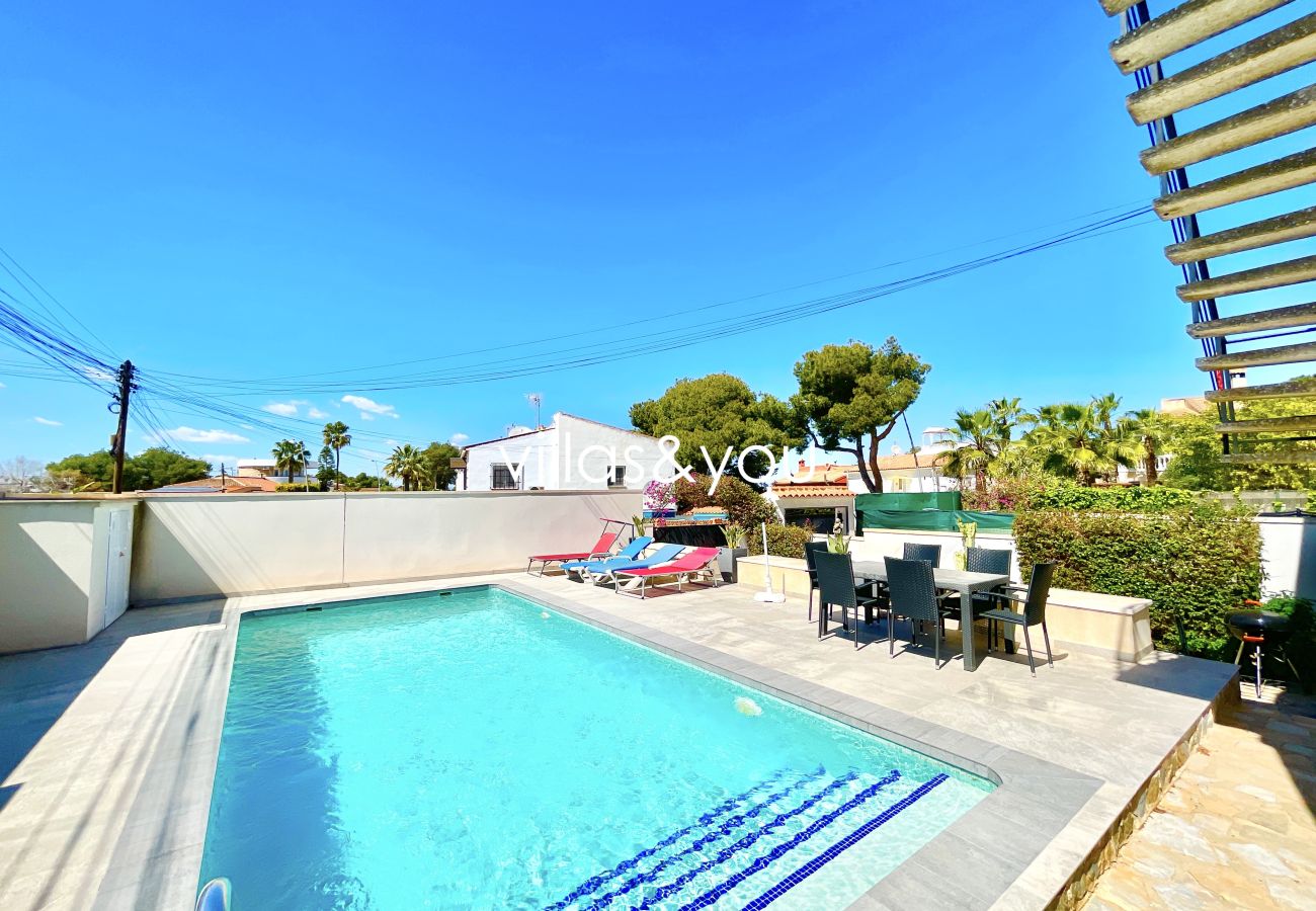 Villa i Torrevieja - Villa Balcones Torrevieja by Villas&You