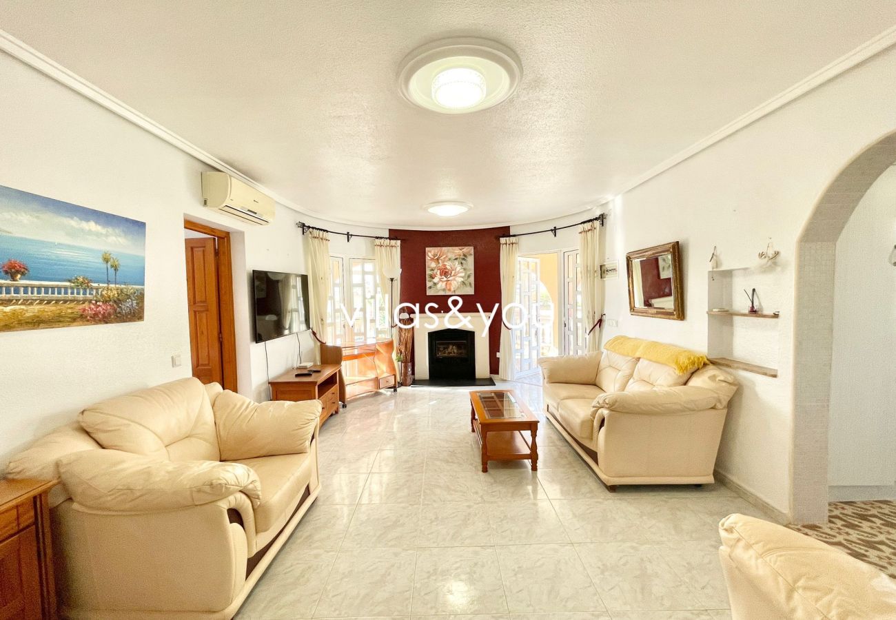 Villa i Ciudad Quesada - Villa Pilar Ciudad Quesada by Villas&You