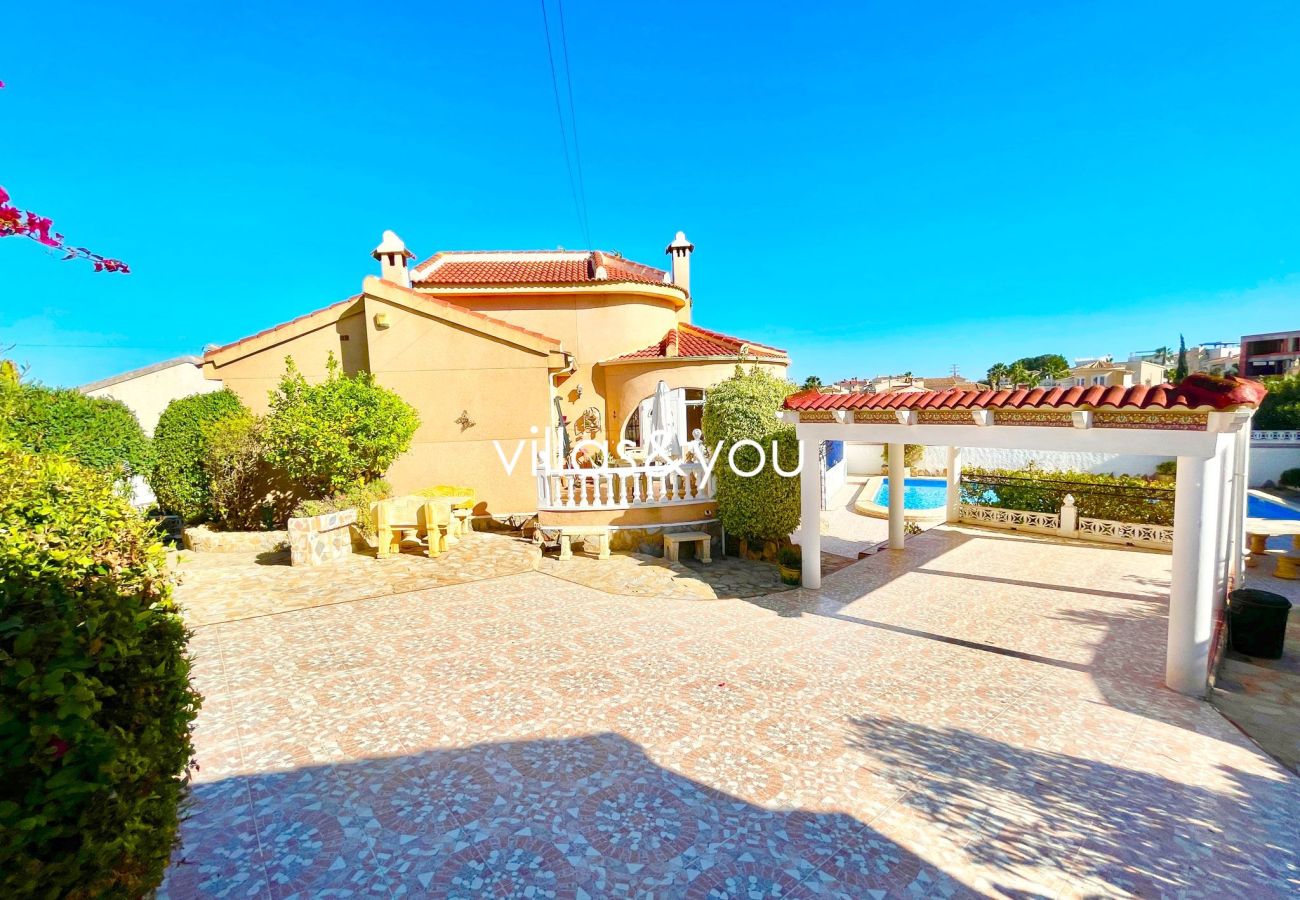 Villa i Ciudad Quesada - Villa Pilar Ciudad Quesada by Villas&You