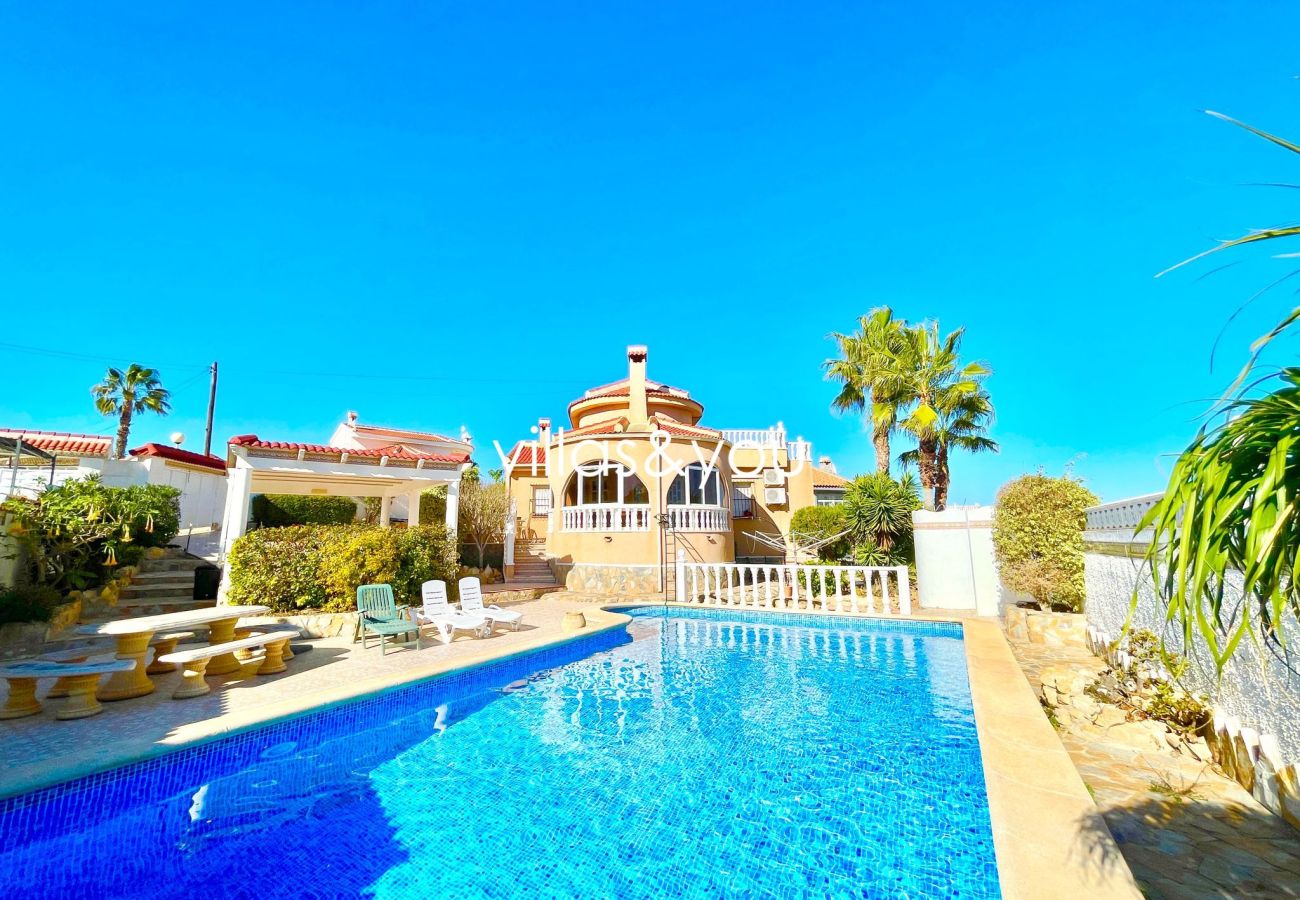 Villa i Ciudad Quesada - Villa Pilar Ciudad Quesada by Villas&You