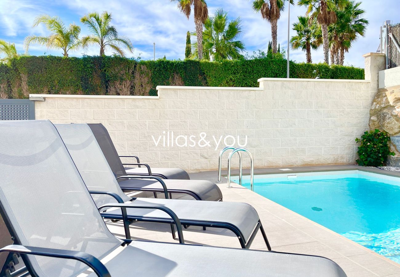 Villa i Ciudad Quesada - Villa Eivissa Ciudad Quesada by Villas&You