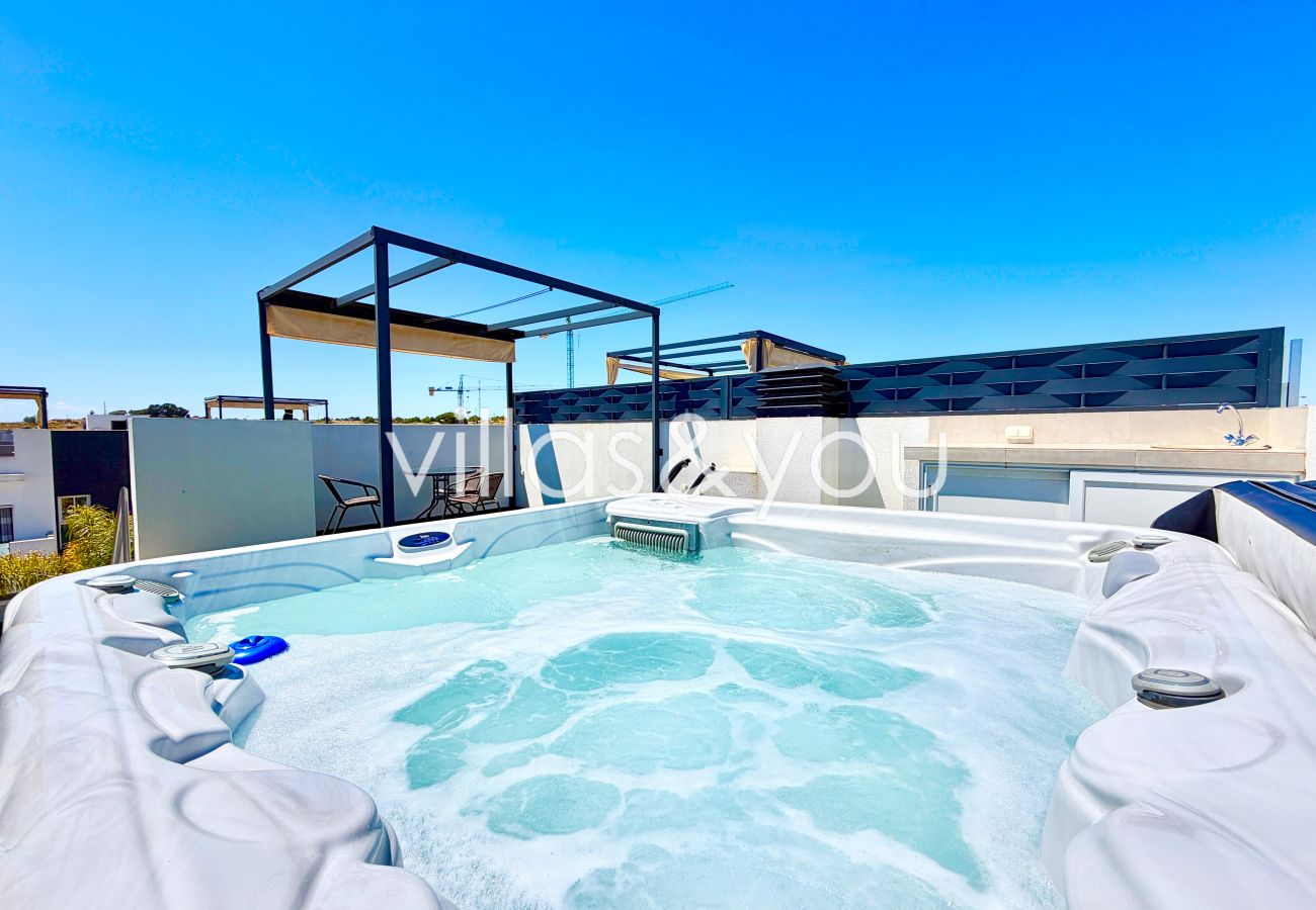 Villa i Ciudad Quesada - Villa Marabu Lagoon Ciudad Quesada by Villas&You