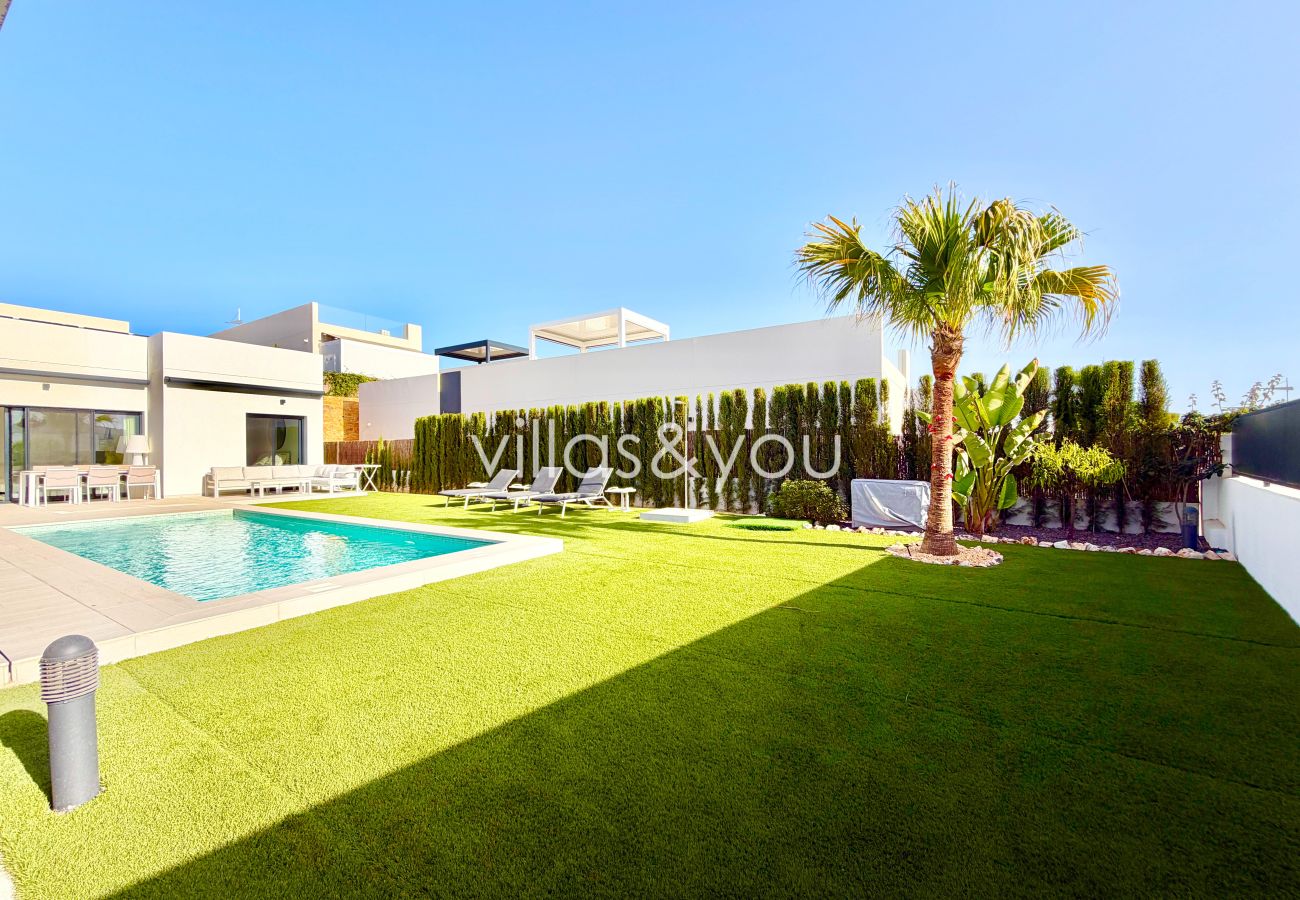 Villa i Algorfa - Villa Soleada La Finca Golf by Villas&You